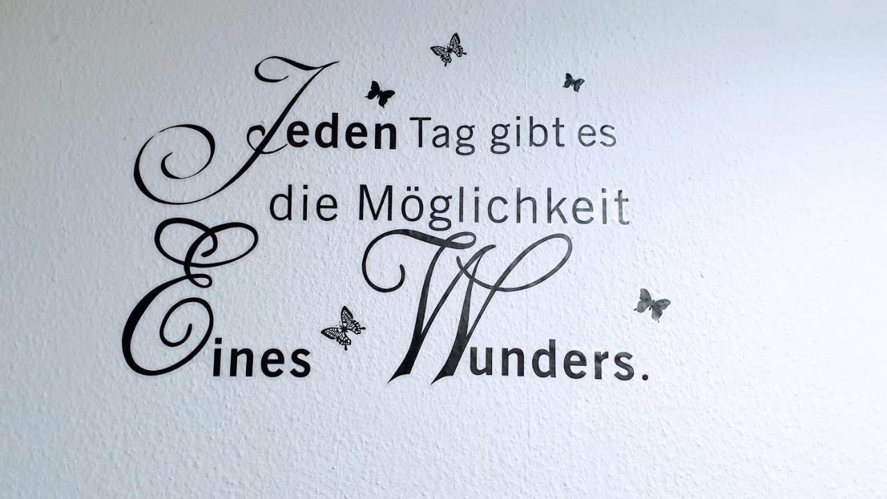 Budget In Halle With Shared Bathroom, Free Wifi, Netflix & Ipad Apartment Halle (Saale)